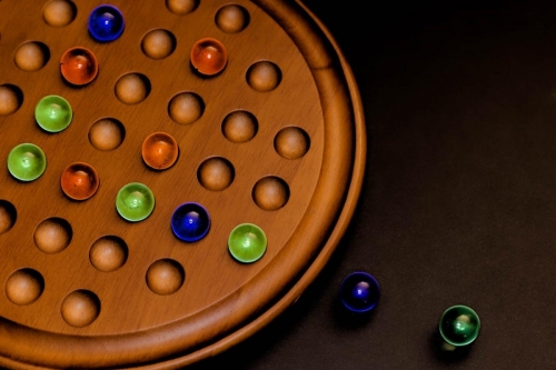 Quelque billes qui prennent la tangente. - Castanet-Tolosan, Novembre 2025 - 